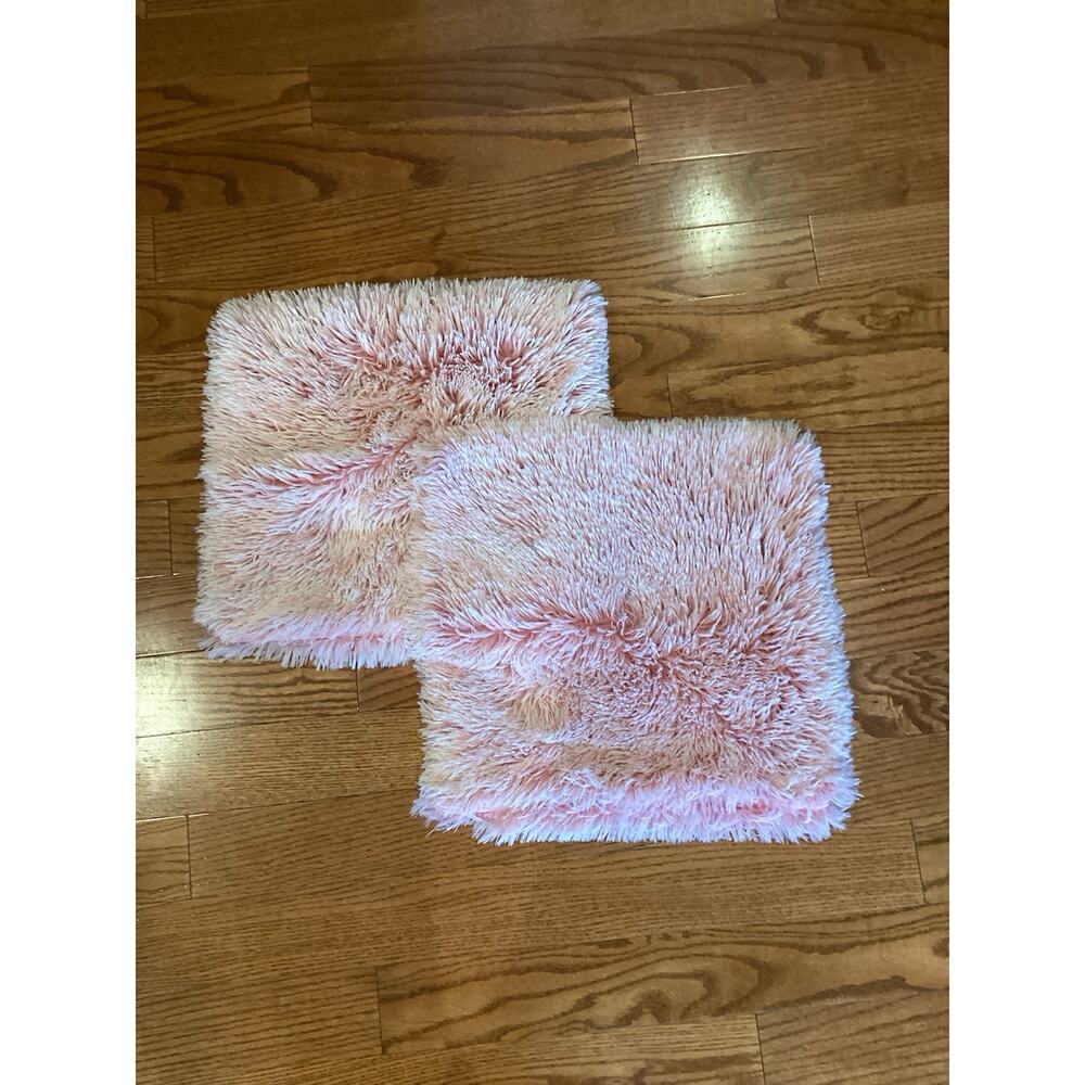 Juvale Pink Faux Fur Pillow Cover Set Of 2 , 18x18